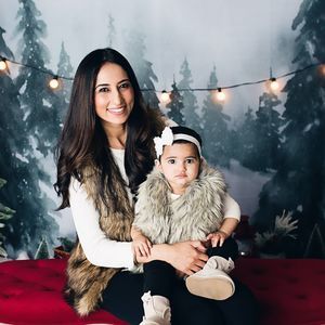 Meet your Posher, Siya-monisha